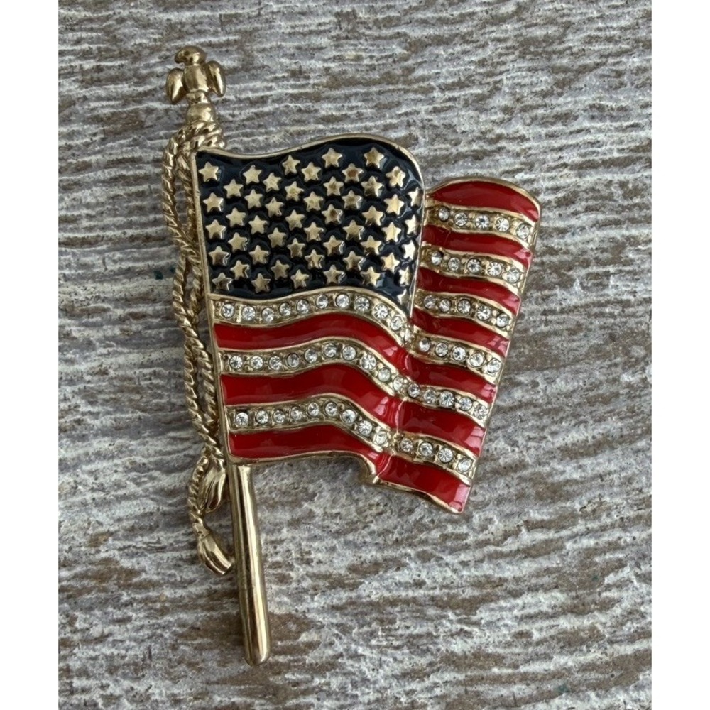 Monet "United We Stand Remember 9-11-2001" USA Flag Brooch Pin Enamel Rhinestone